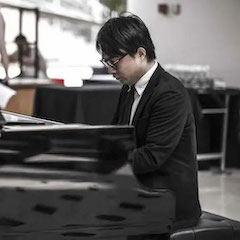 宋思衡的“宅抗疫” | 挑战主播、筹集口罩、闭关作曲，这位取消了20场演出的钢琴家原来这么忙！